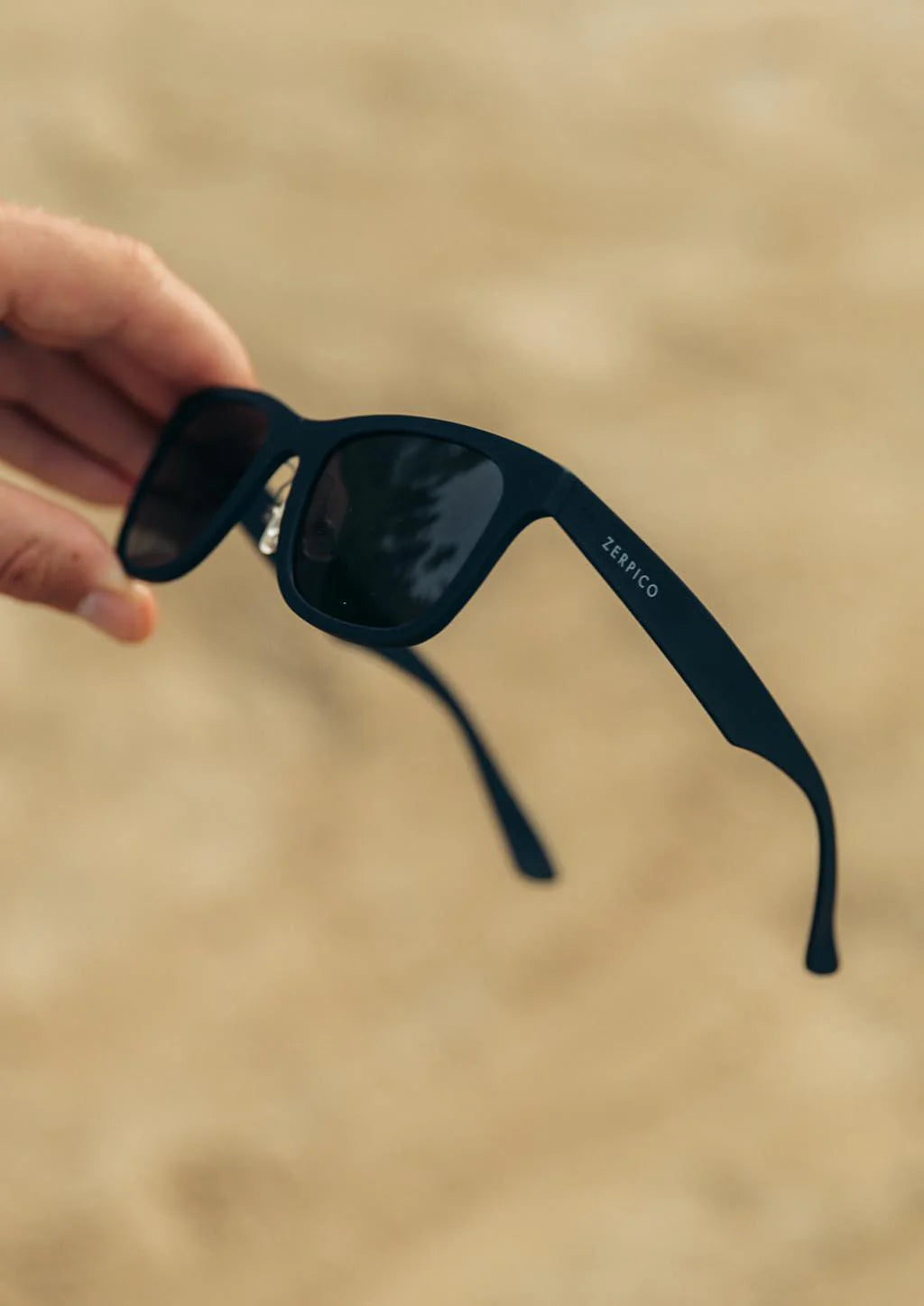 Revision Wayfarer - occhiali da sole in carta riciclabile eco-friendly