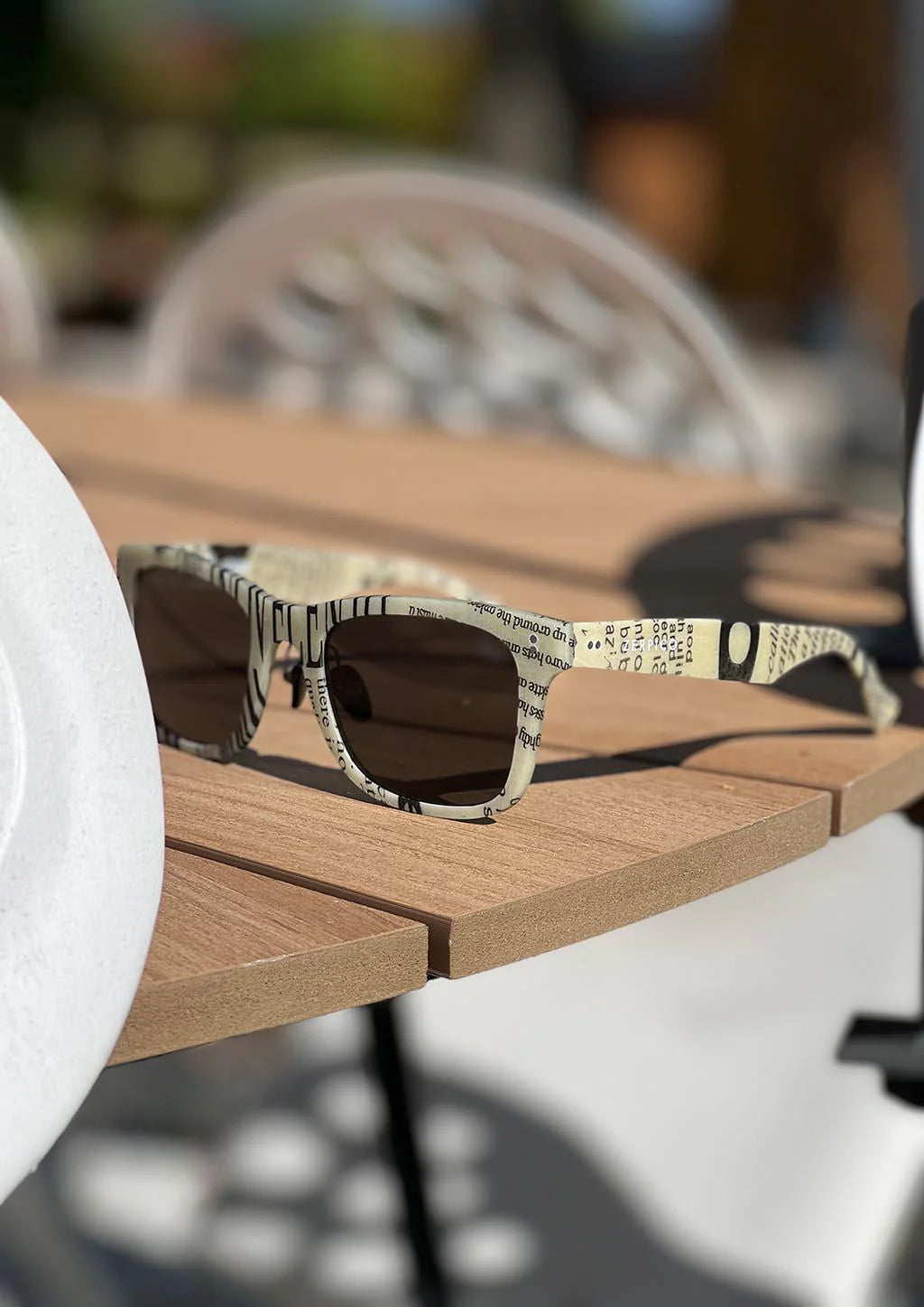 Revision Wayfarer - occhiali da sole in carta riciclabile eco-friendly