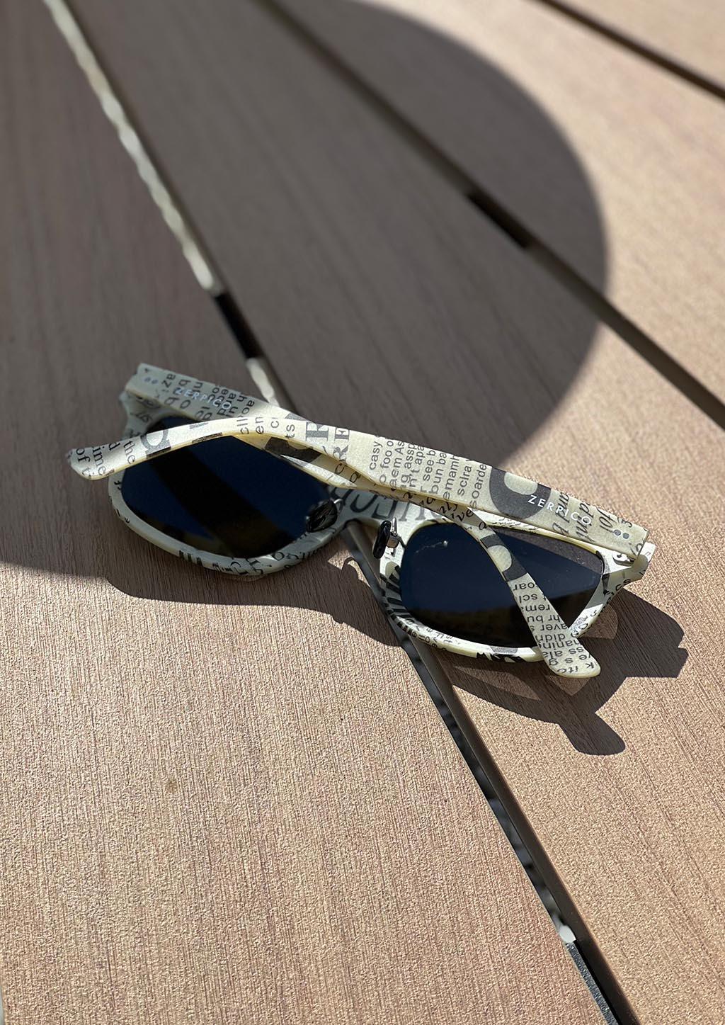 Revision Wayfarer - occhiali da sole in carta riciclabile eco-friendly