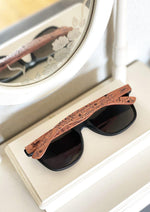 Occhiali da sole in legno Engraved -- Oasis