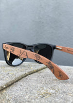 Occhiali da sole in legno-incisi-unisex- Zerpico Engraved-Relic